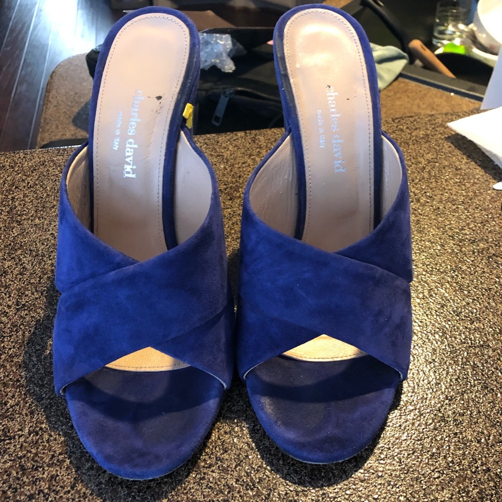 Suede wedges ~ 8.5